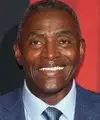 Carl Lumbly